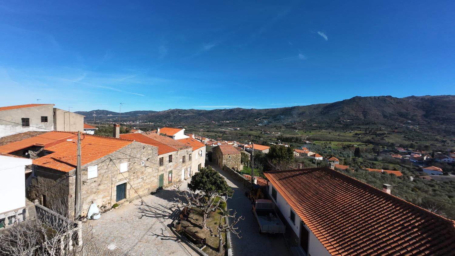  à vendre maison de village Aldeia Viçosa Guarda 4