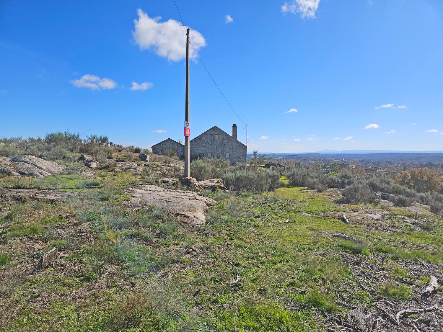  à vendre maison indépendant Donfins Guarda 8