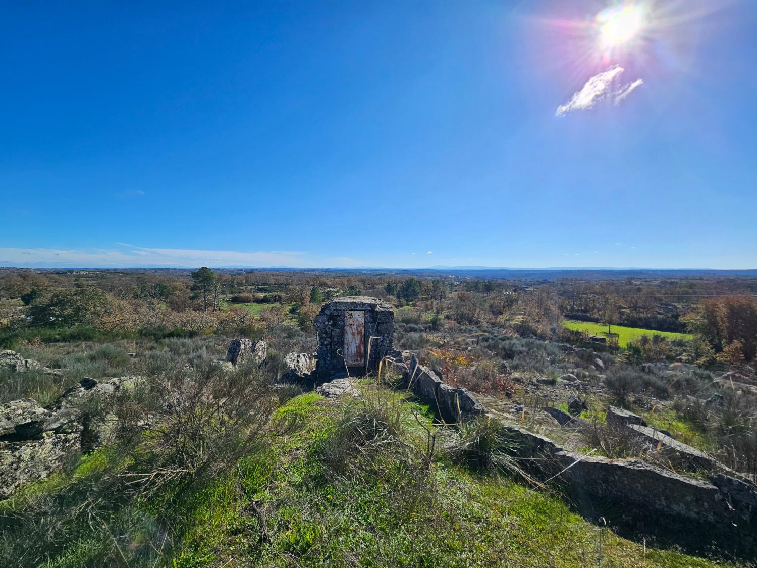  à vendre maison indépendant Donfins Guarda 10