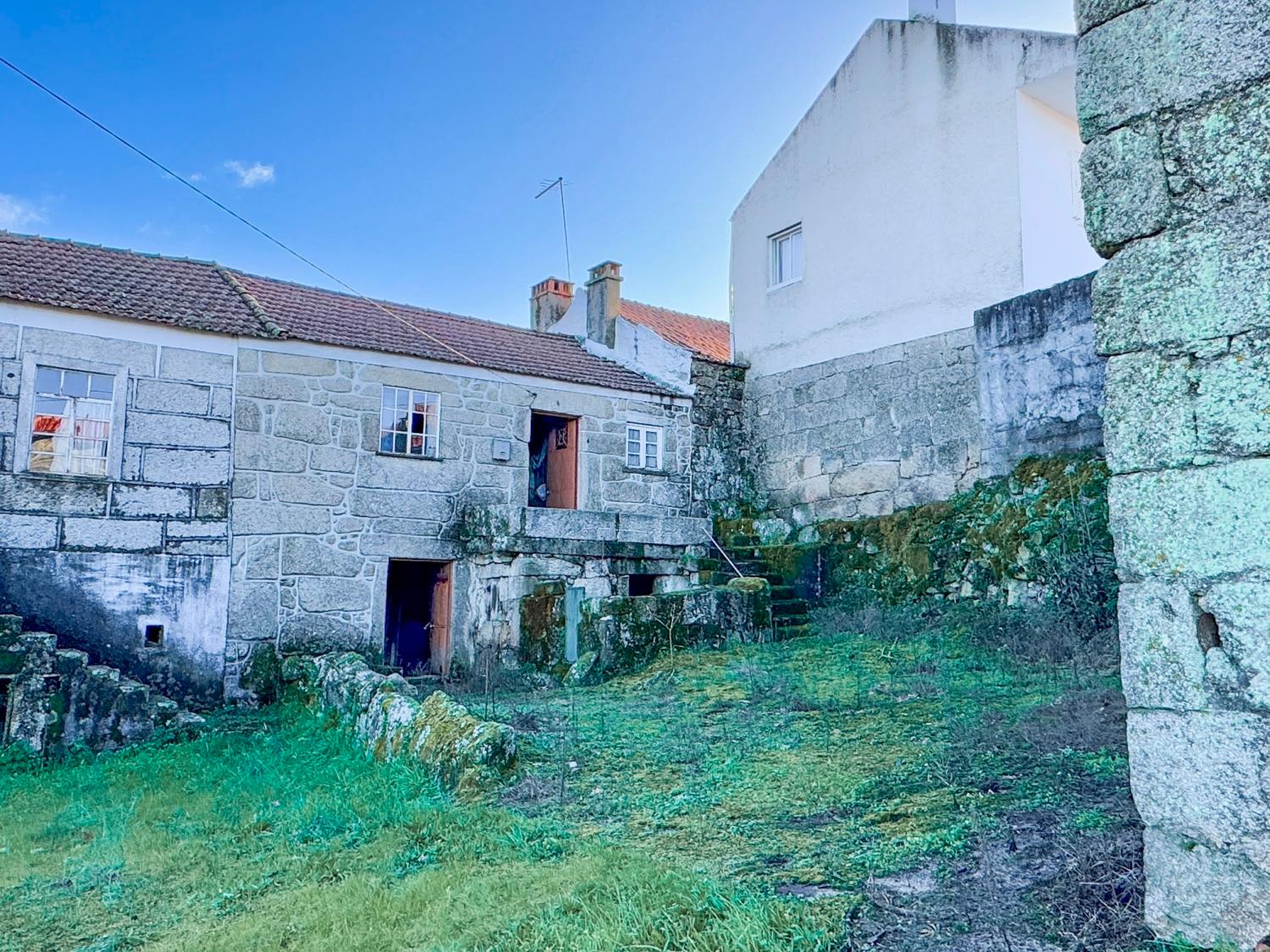  à vendre maison de village Pousafoles do Bispo Sabugal 1