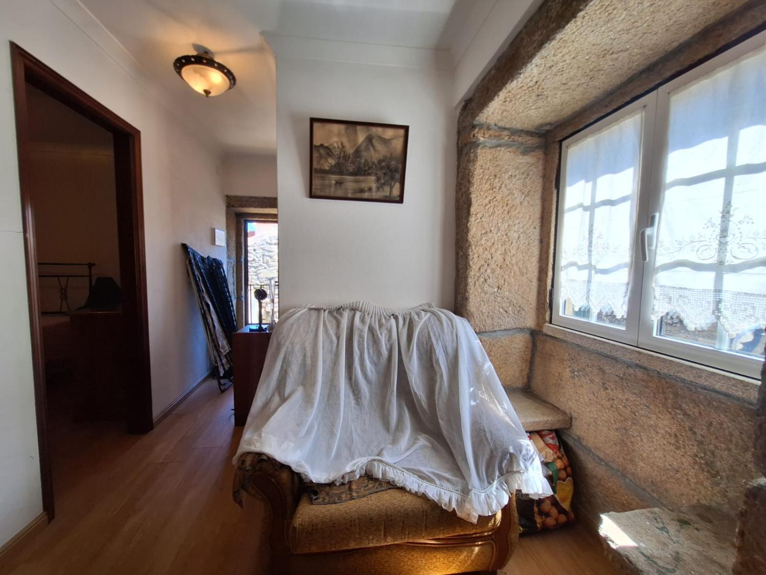 à vendre maison de village Outeiro de Gatos Mêda 9