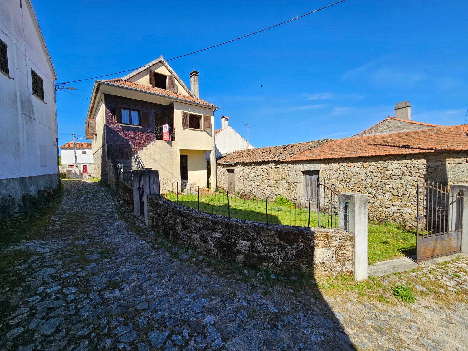 à vendre maison Urgueira Sabugal 2
