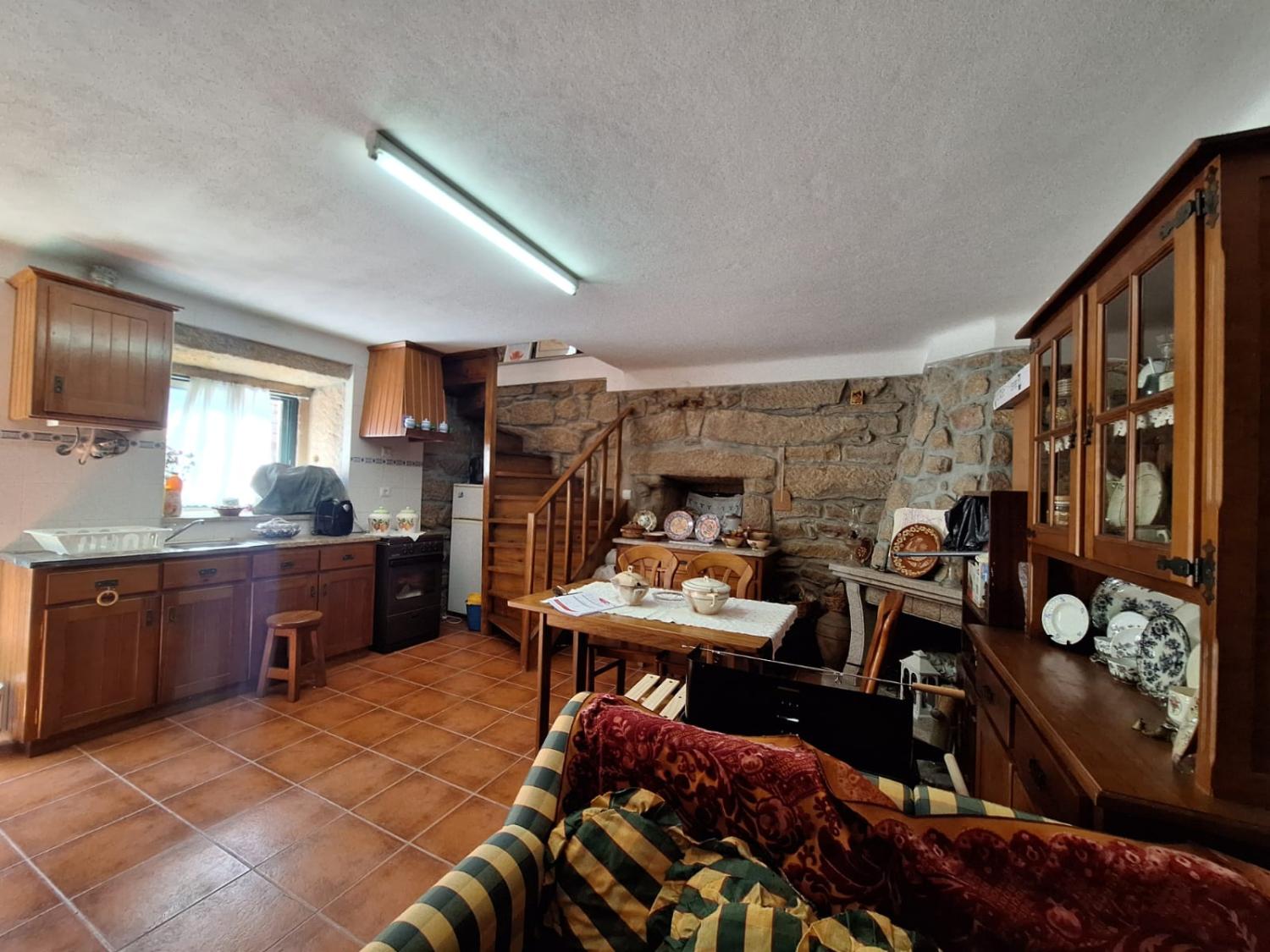  à vendre maison de village Outeiro de Gatos Mêda 7