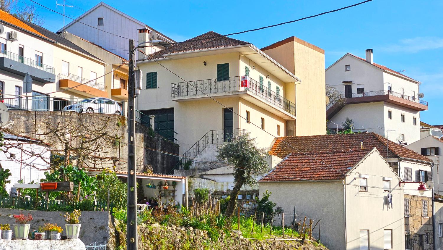 à vendre maison de village Famalicão Guarda 2