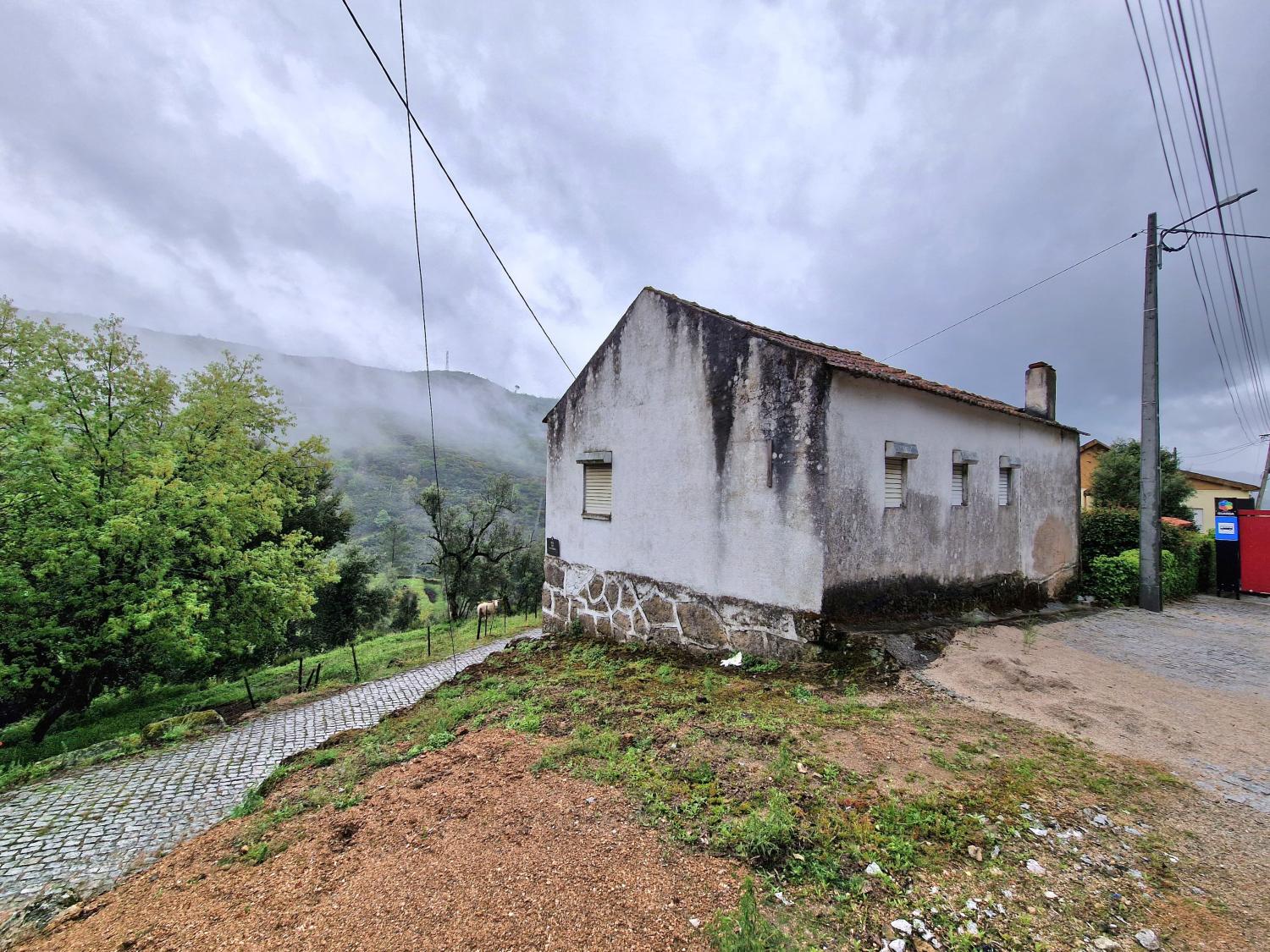 à vendre maison indépendant Ramela Guarda 2