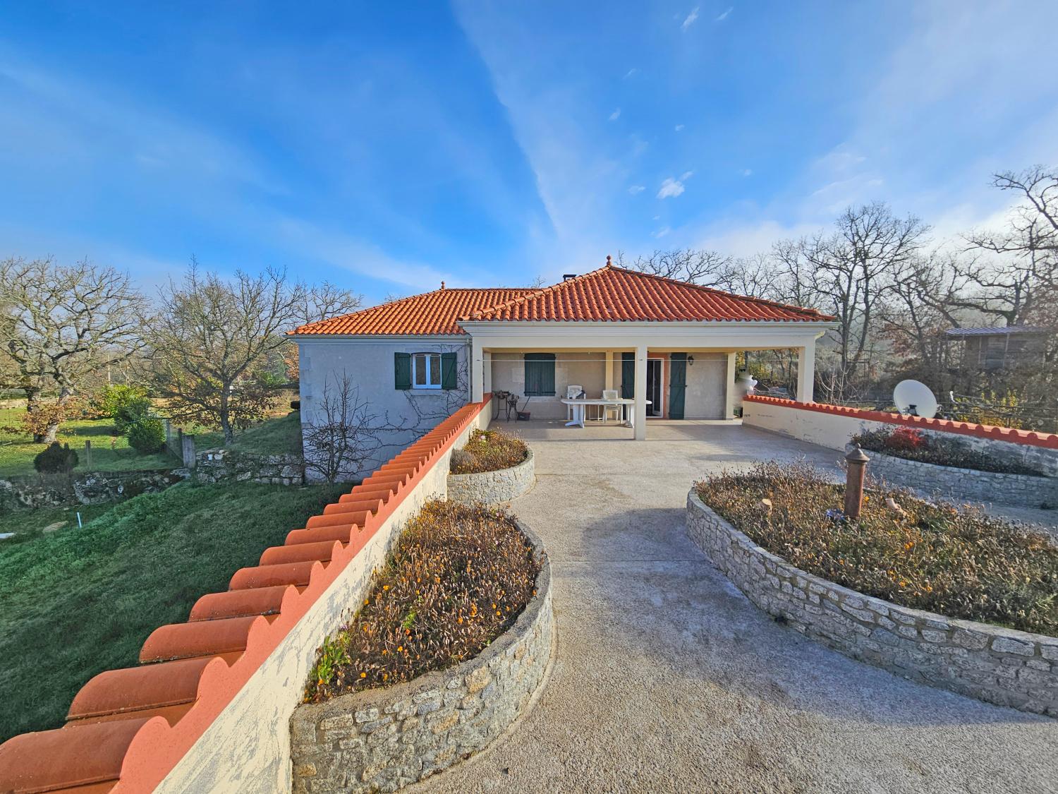  à vendre maison indépendant Casal de Cinza Guarda 1
