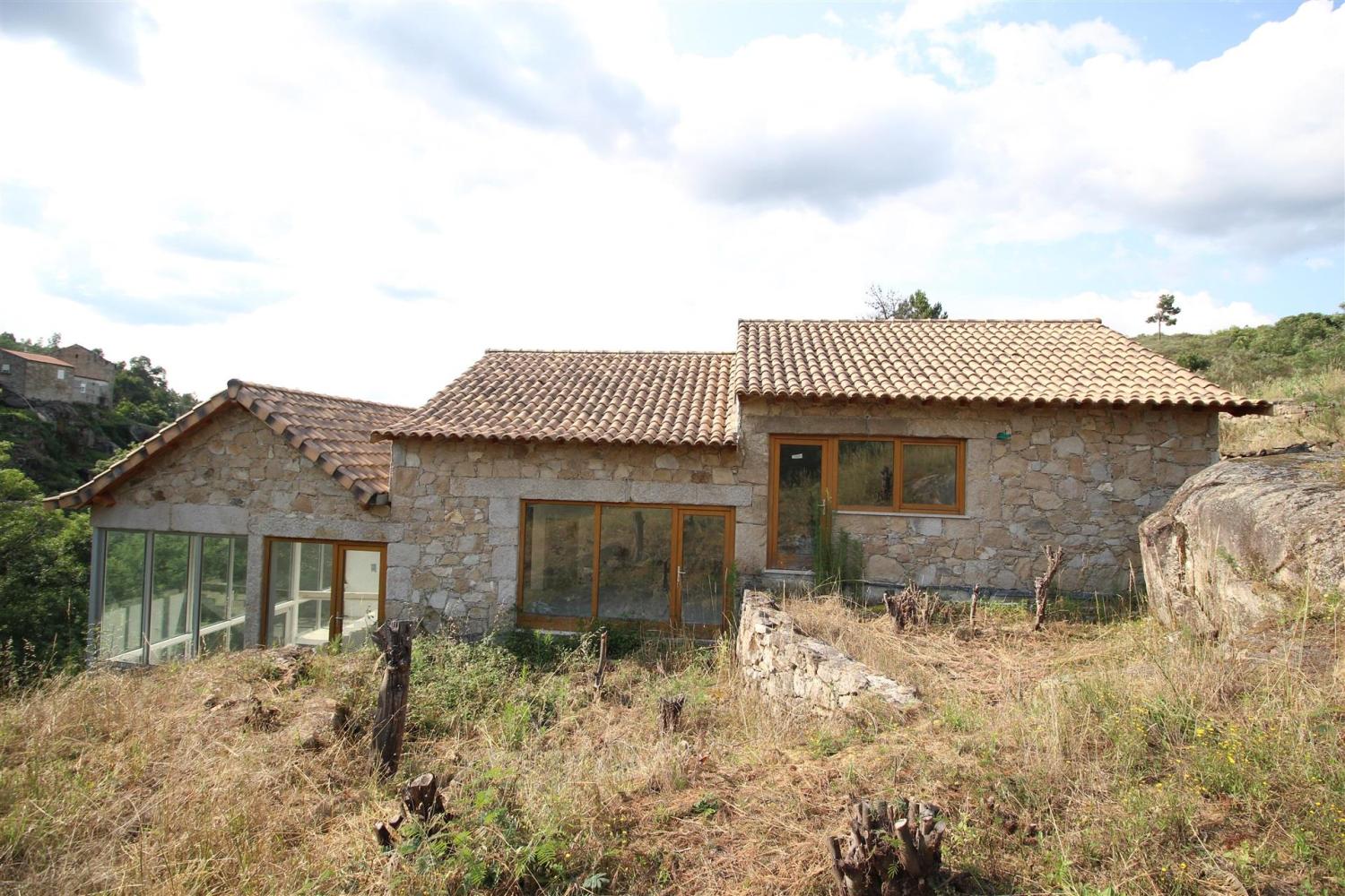  à vendre maison indépendant Gouveia Gouveia 3